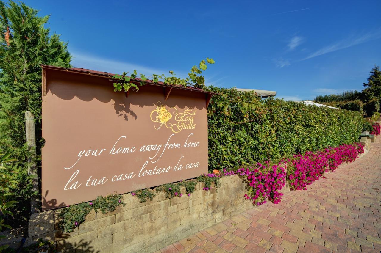 La Rosa Gialla Bio Apartments & Rooms Barolo Exterior photo